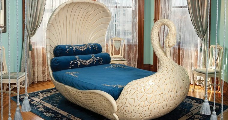 Swan Room